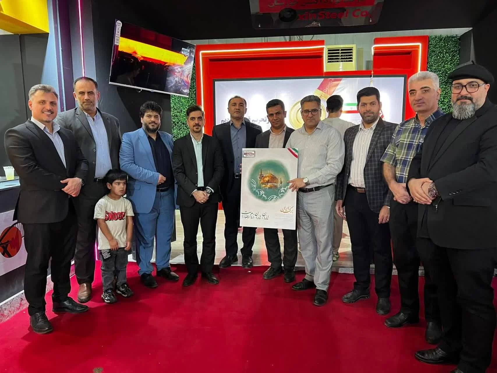 حضور موفق فولاد اکسین خوزستان در نمایشگاه هفته دولت؛ نمایش دستاوردهای صنعتی و توسعه‌ای