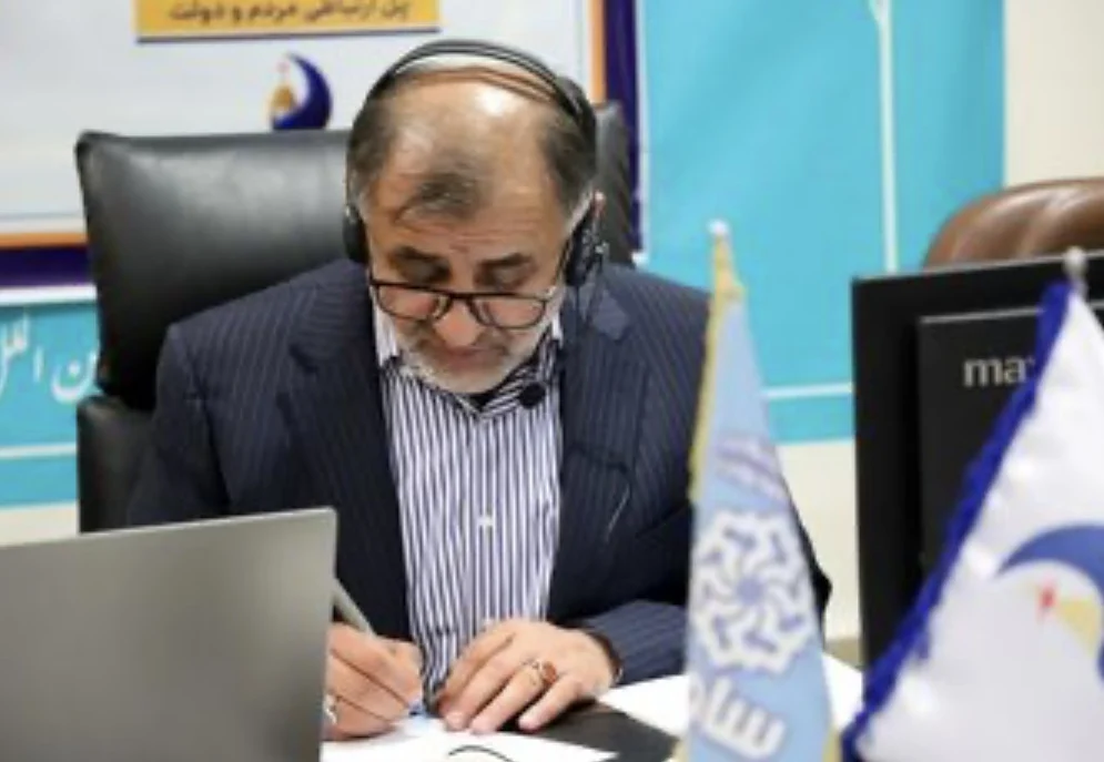 مدیرعامل سازمان آب و برق خوزستان با حضور در مرکز سامد به مشکلات مردم رسیدگی کرد